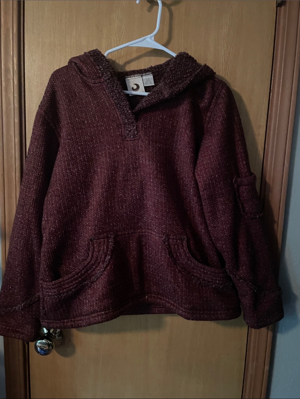 Women's Hooded Pullover Sweater - Deep Burgundy